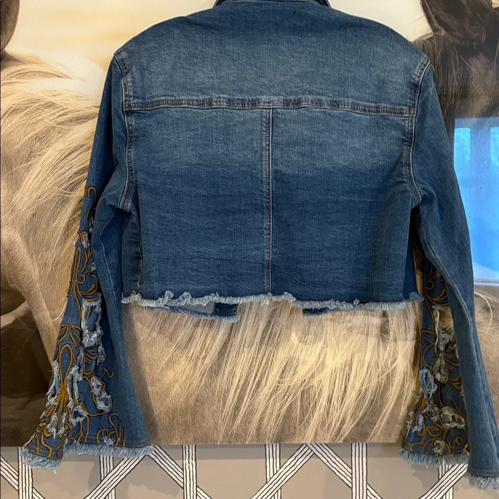 Jean Jacket - Picture 5 of 7